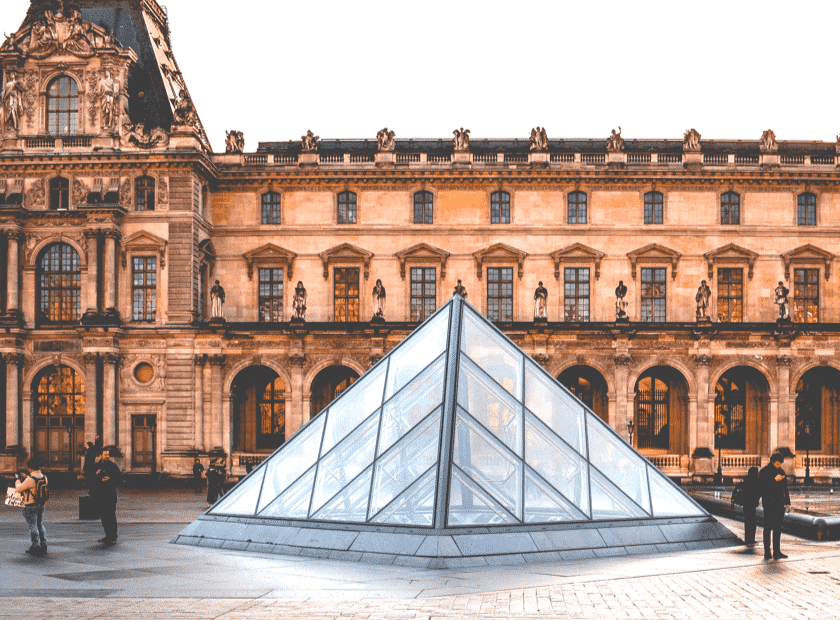The Louvre- chasing whereabouts- paris photography