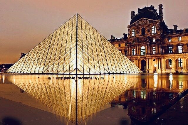 The louvre museum-paris- chasing whereabouts
