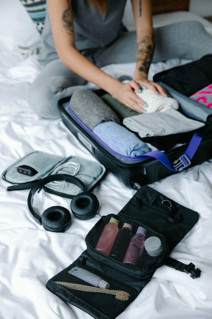 Waterproof Travel Toiletry Organizer Cylinder Makeup Bag for Men & Women with Built-in Hook Purple Gonex Hanging Toiletry Bag 
