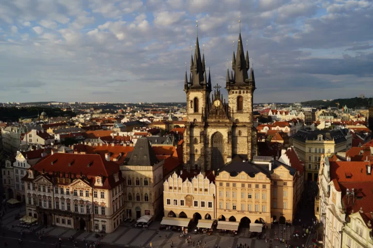 Top 5 Must-Try Restaurants in Prague