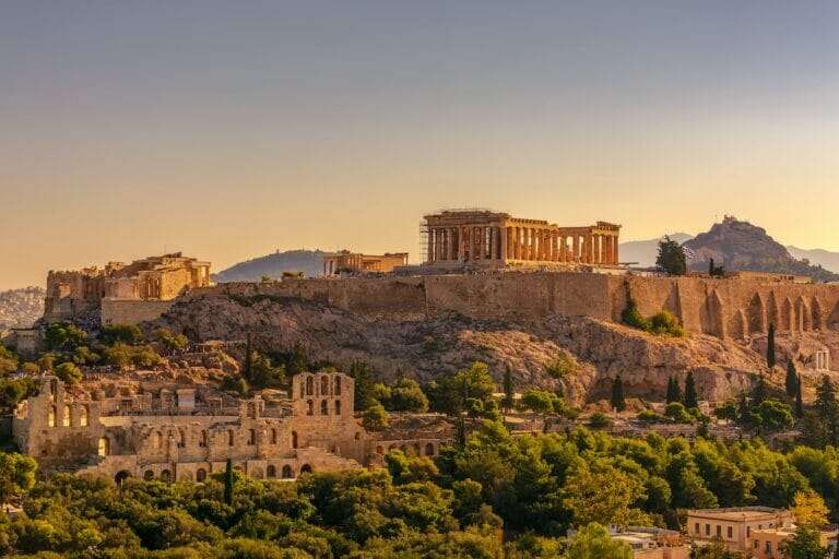 Vorstellung der 20 wichtigsten Touristenattraktionen Griechenlands, die man gesehen haben muss
